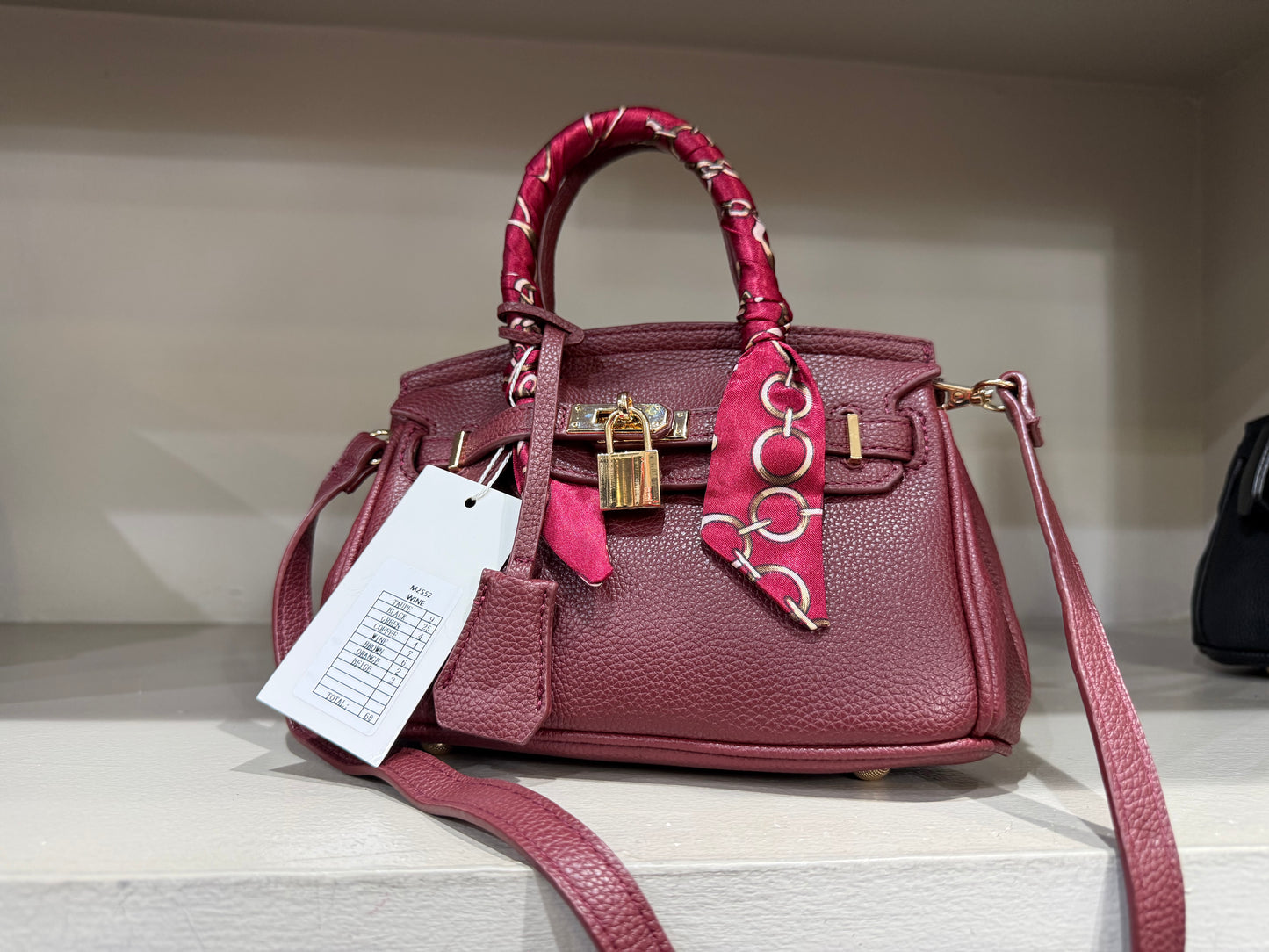 Borsa Helma