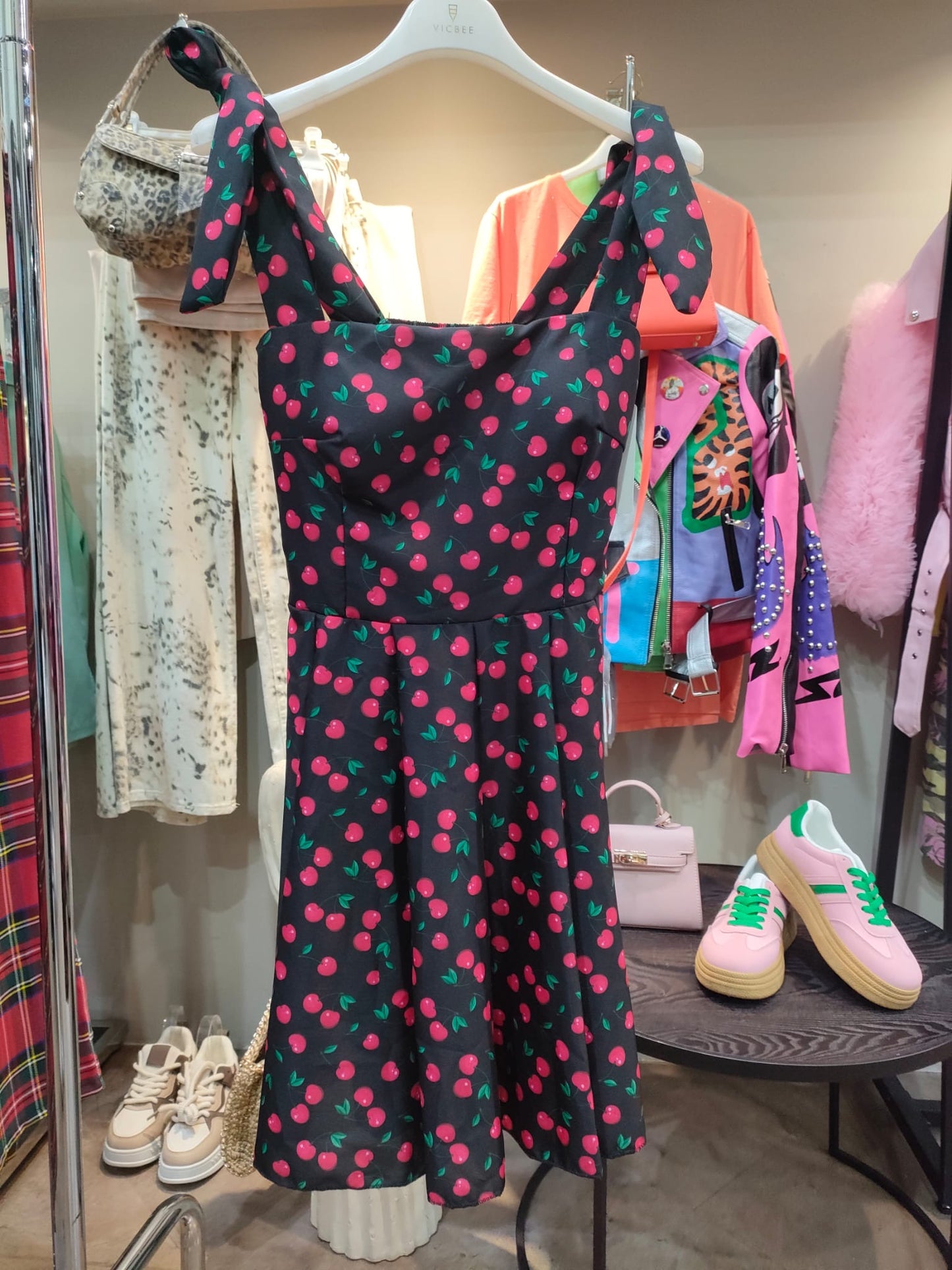 VESTITO FRUTTA