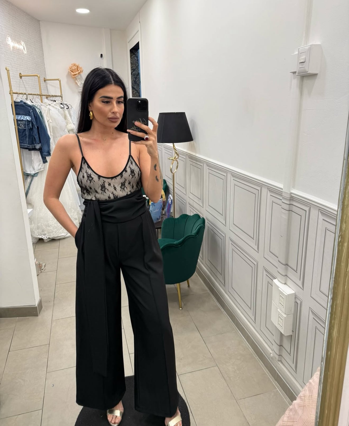 Body Lavinia