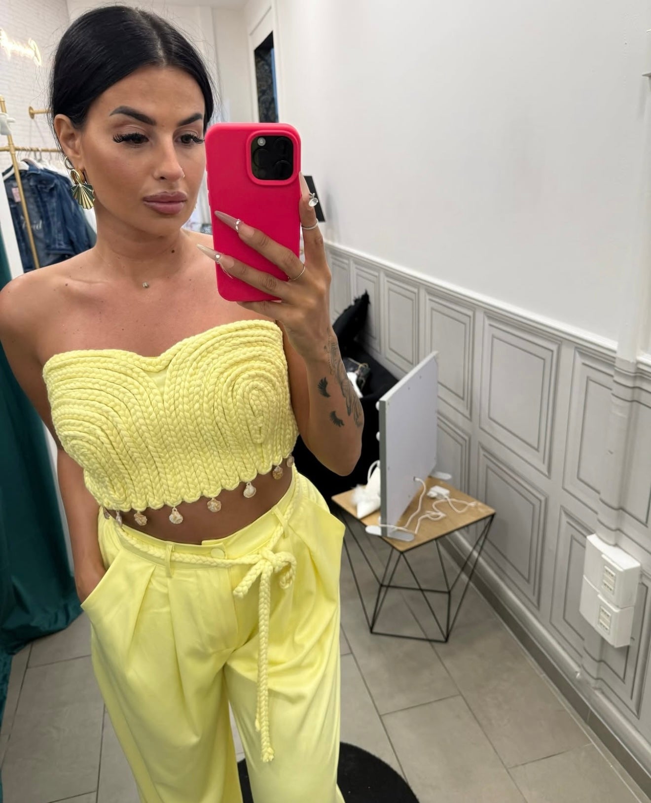 Completo Yellow