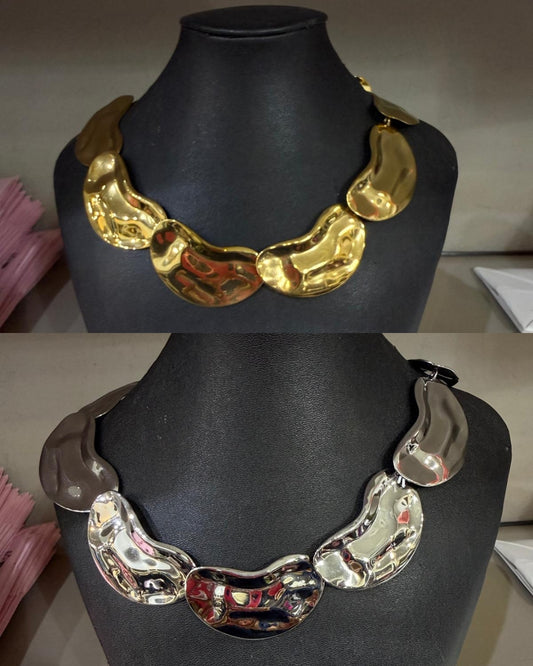 Collana Selly
