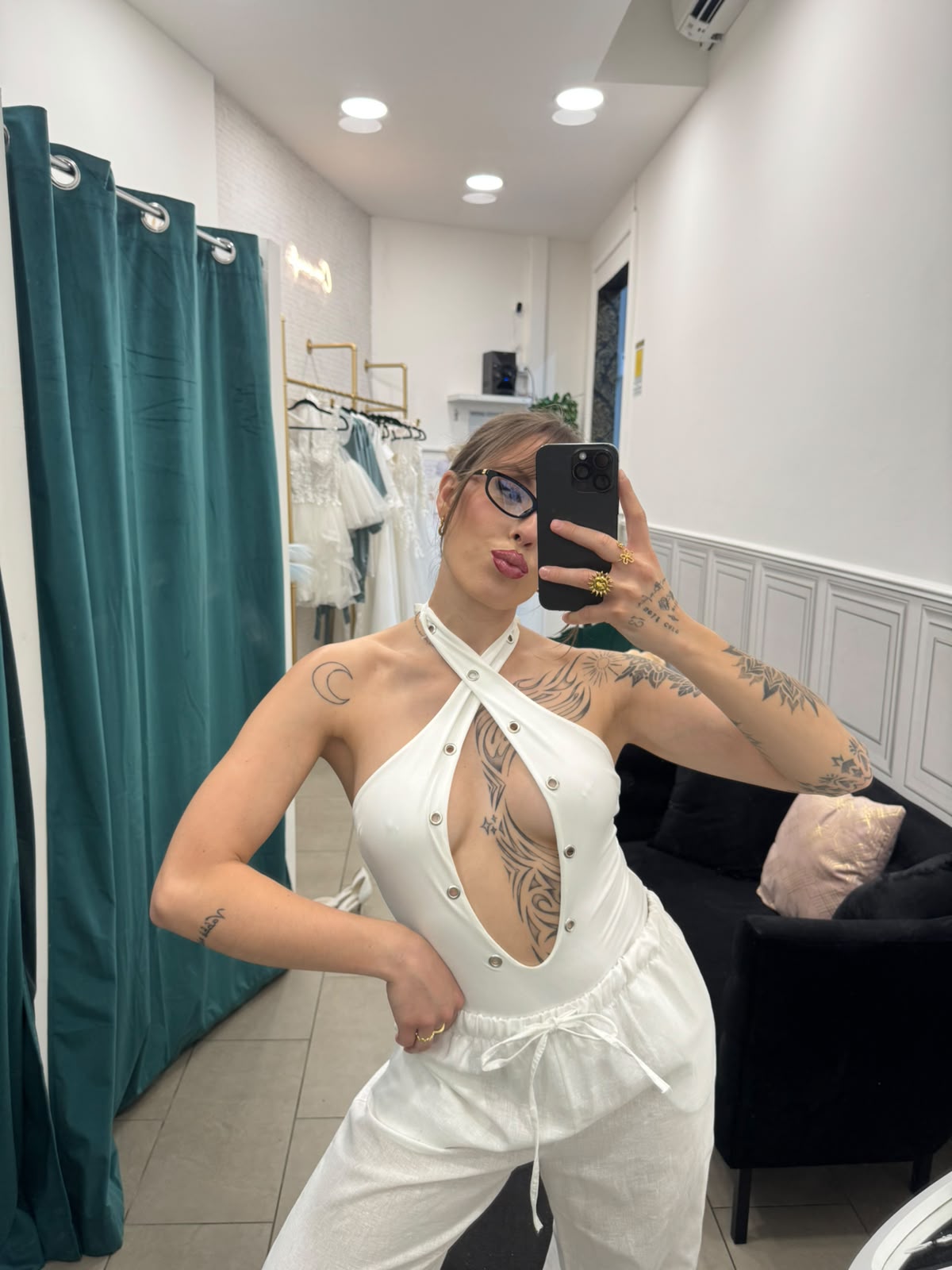 Body Evelyn