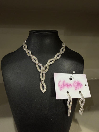 Set Collana & Orecchini Lucy