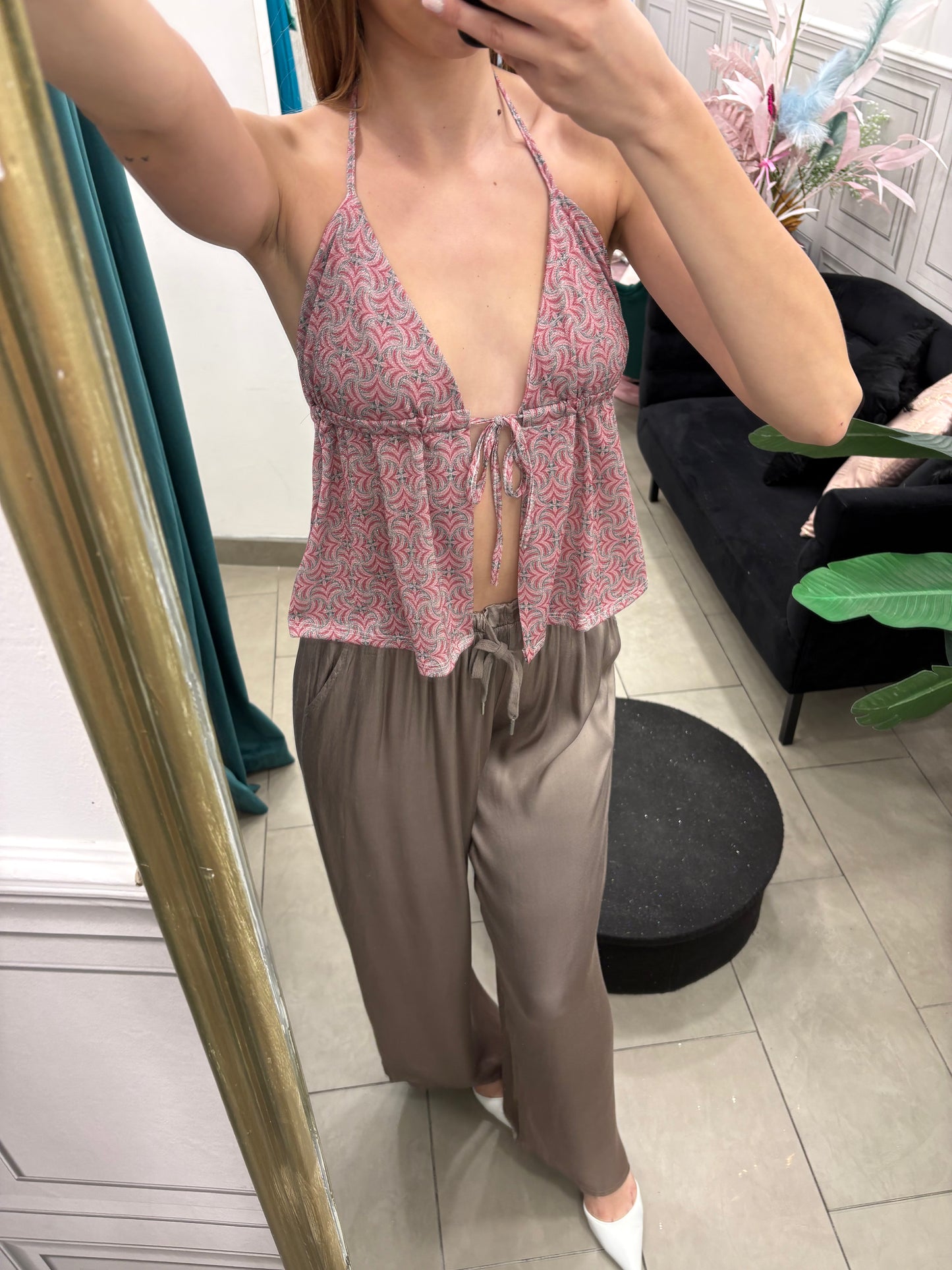 Top Karoline