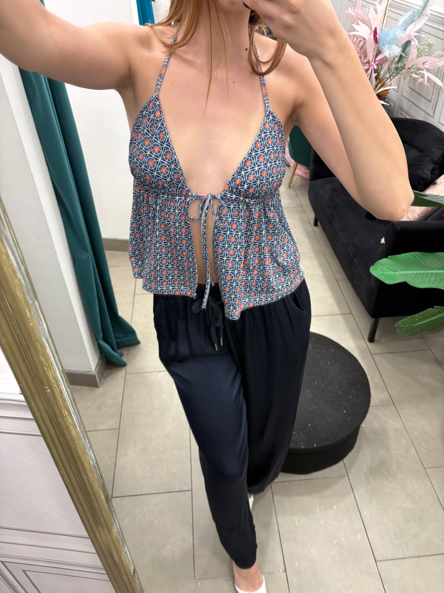 Top Karoline