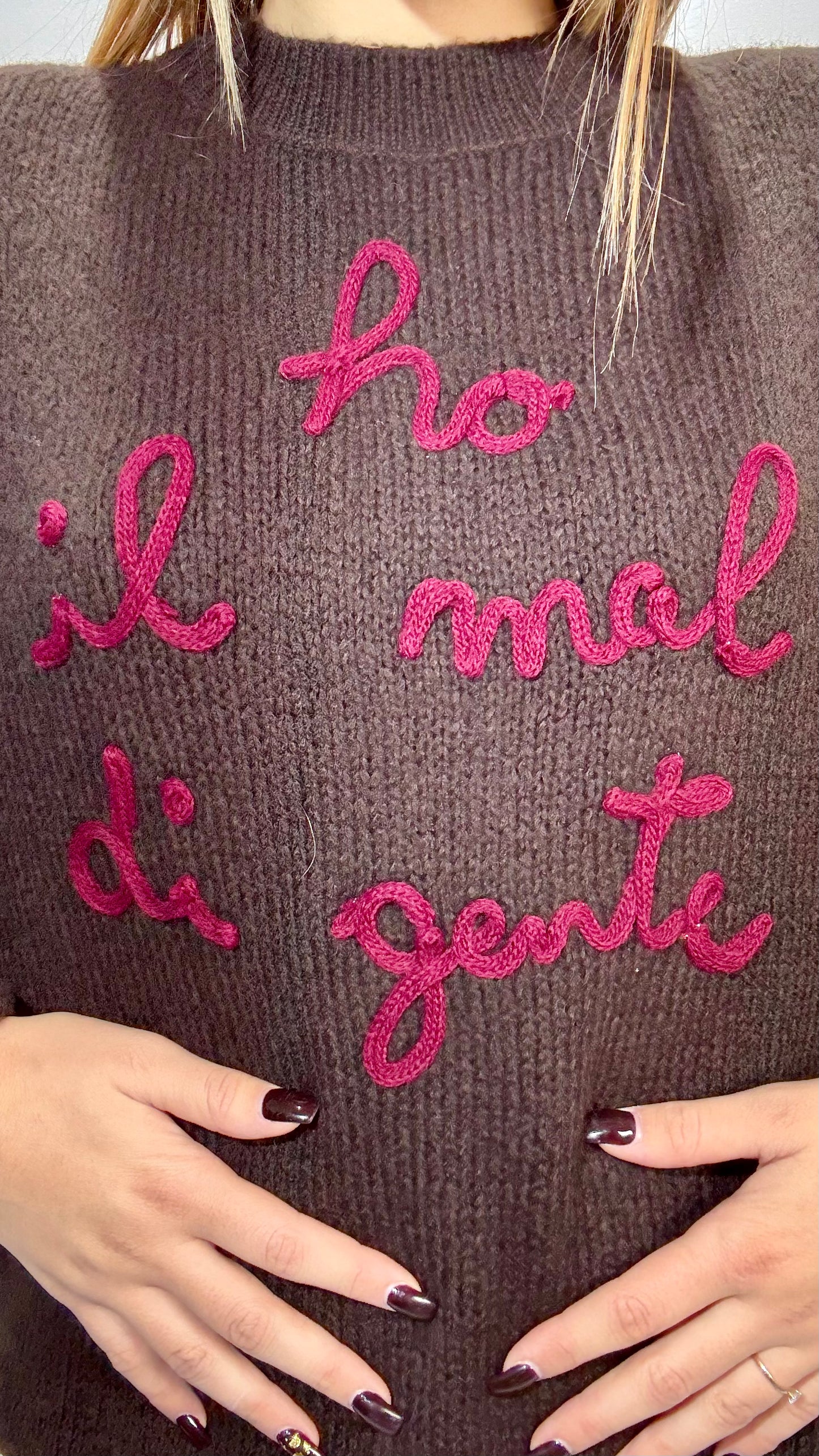 Maglione HO IL MAL DI GENTE