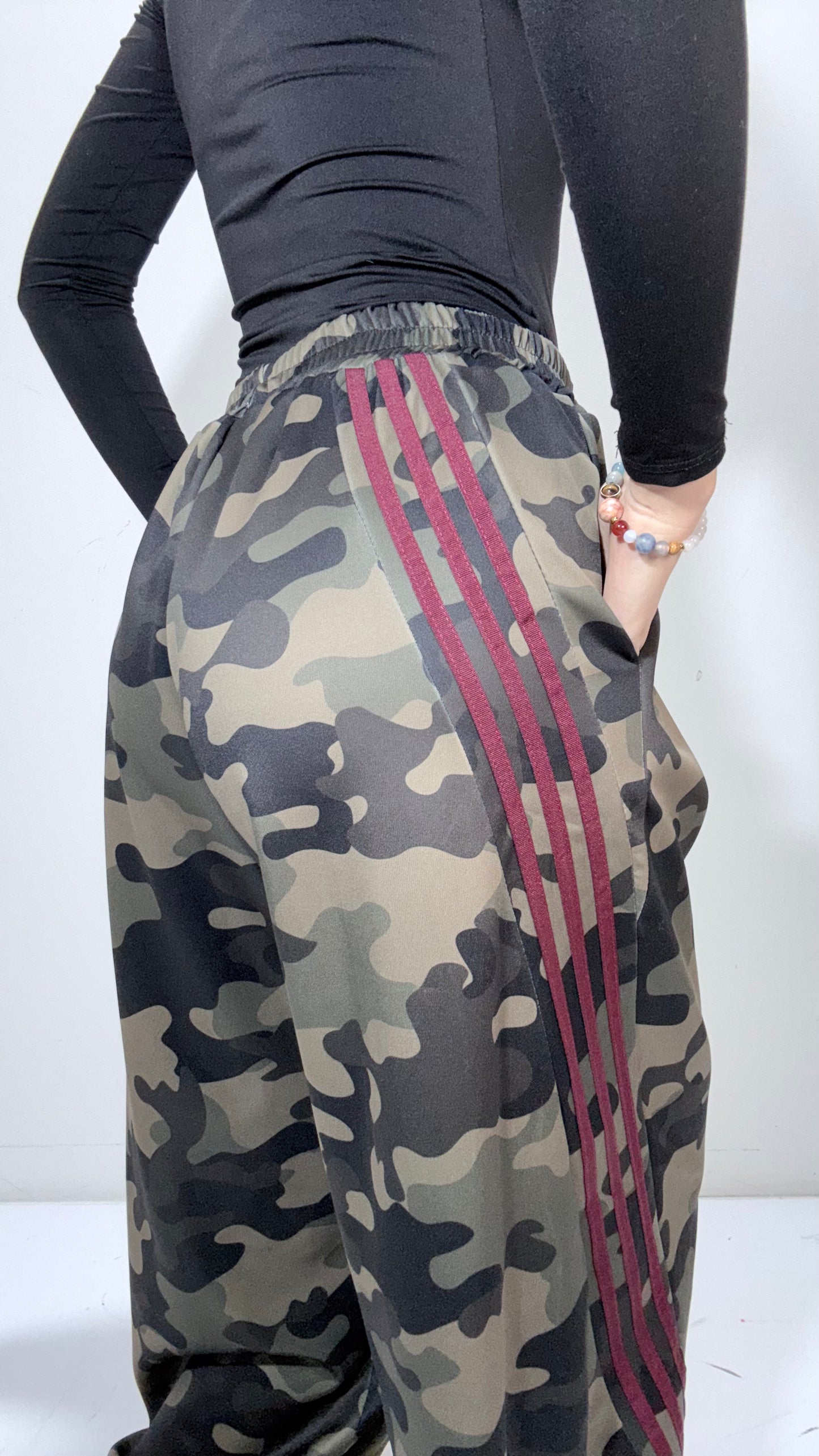 Pantaloni Mary military